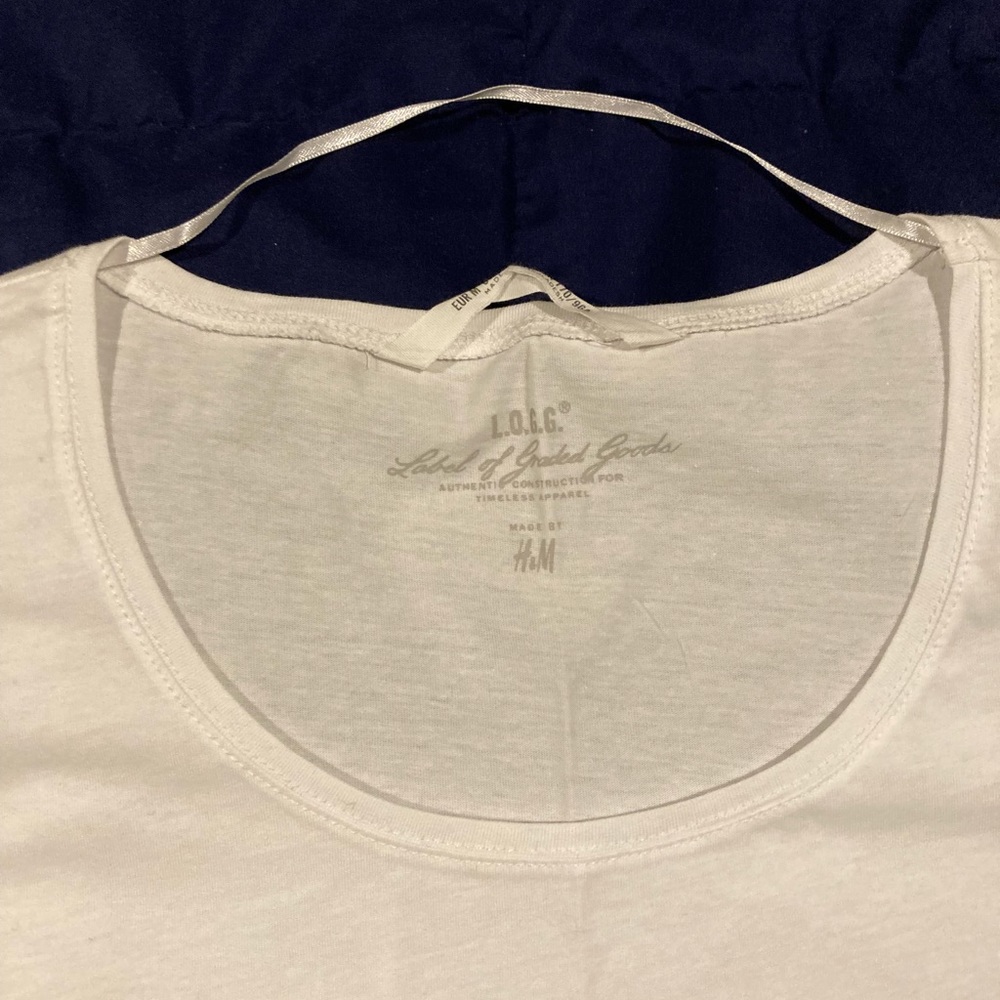 White T-shirt
